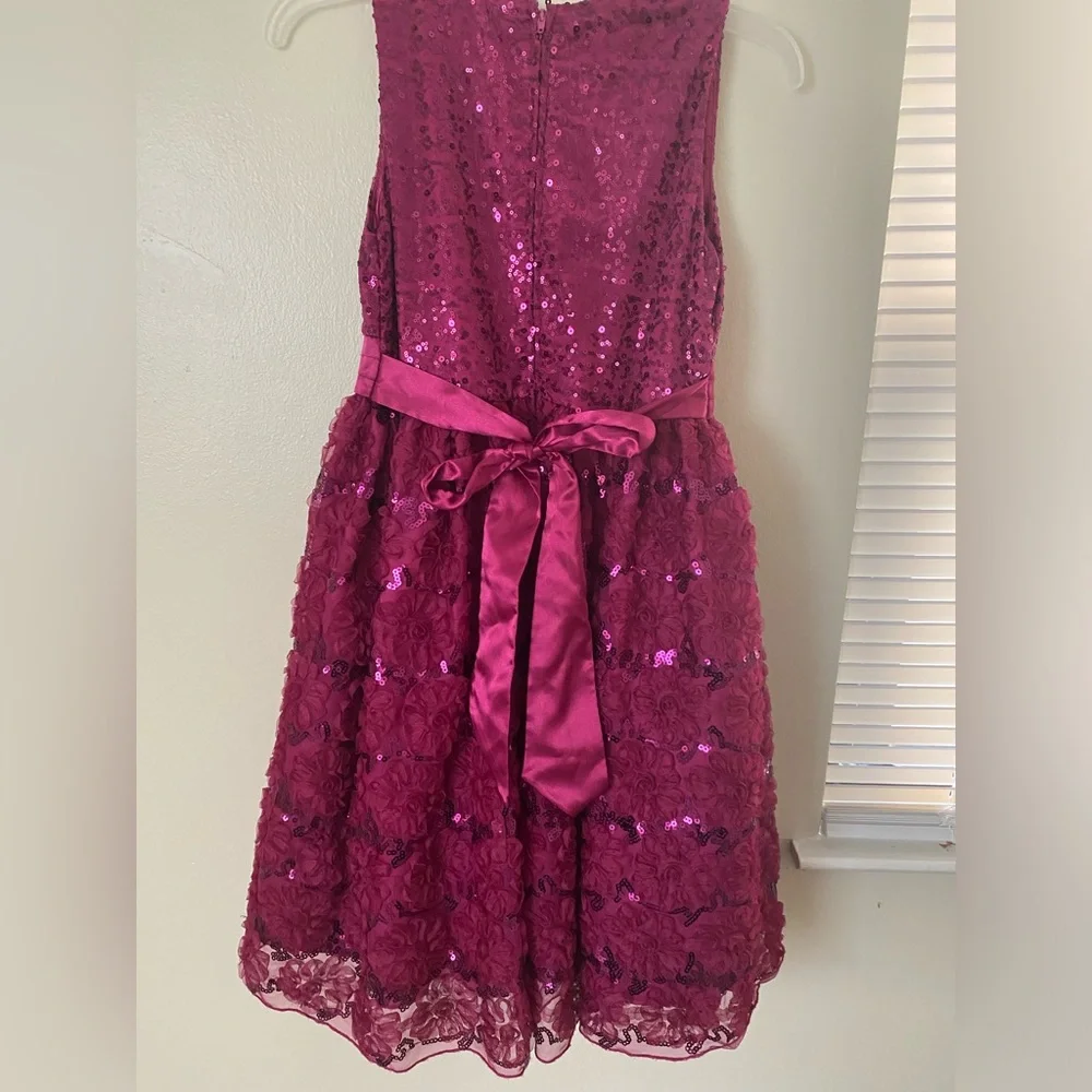 SPECIAL EDITIONS - BURGUNDY DRESS